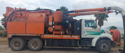 CAMION SÉPTICO AQUATECH STERLING (TIPO VACTOR)